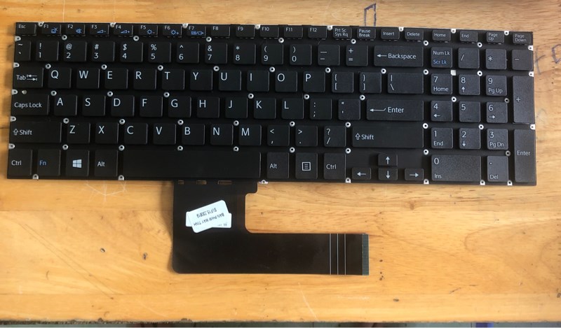 Bàn phím SO SVF15 fit đen