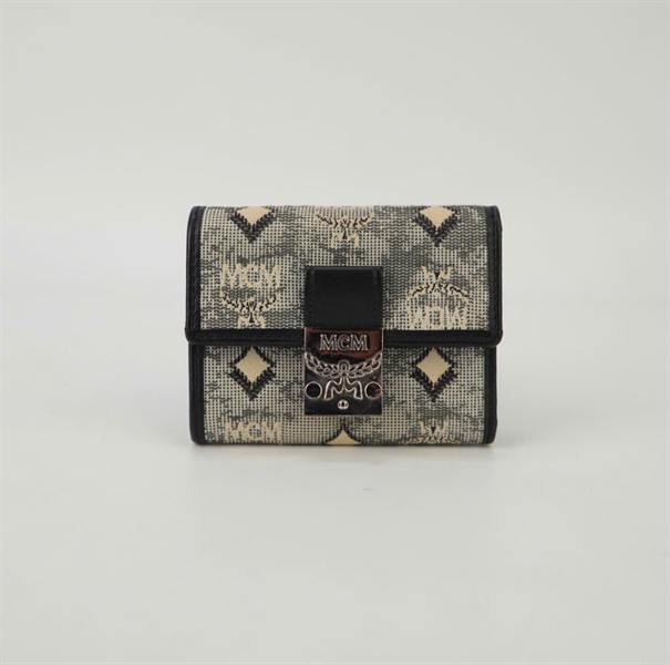 Ví MCM gập 3 khóa bạc KG+