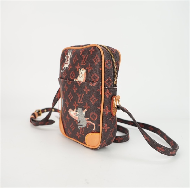 Túi LV đeo chéo in hình thú cưng size 13 ++