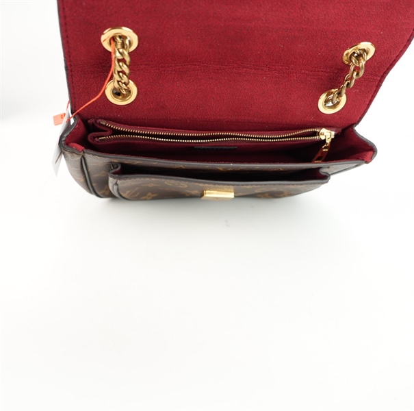 Túi LV hoa nâu nắp gập logo đen s20 ++