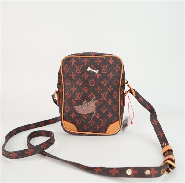 Túi LV đeo chéo in hình thú cưng size 13 ++