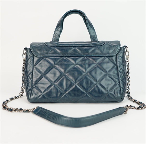Túi Chanel màu xanh khóa bạc nắp gập s30 ++