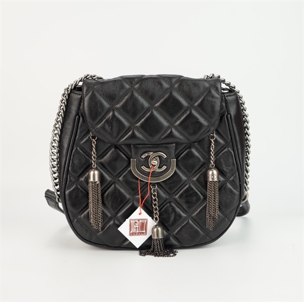 Túi Chanel tua rua đen size 23 ++