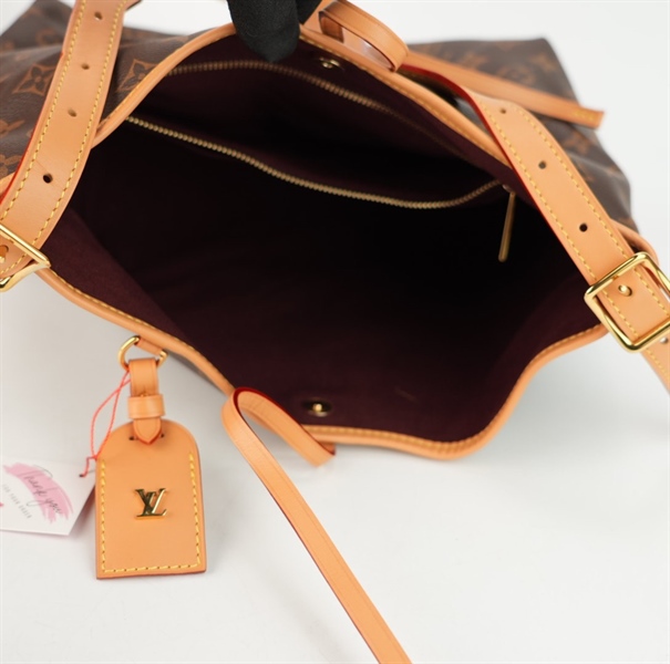 Túi LV hoa nâu size 32 kèm charm ++