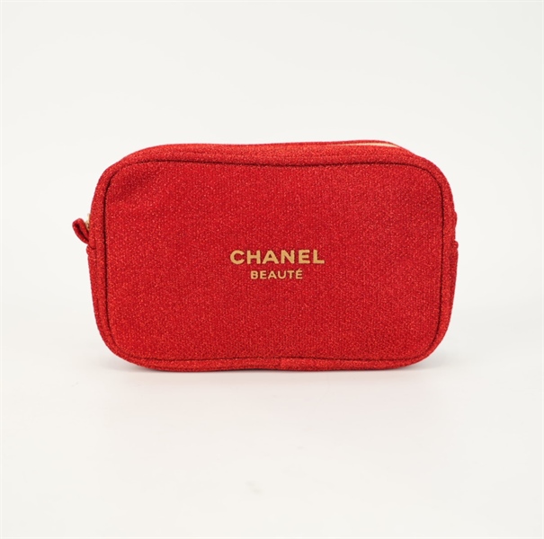 Túi Chanel Beauty đỏ lấp lánh KG+
