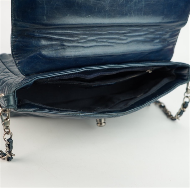 Túi Chanel màu xanh khóa bạc nắp gập s30 ++