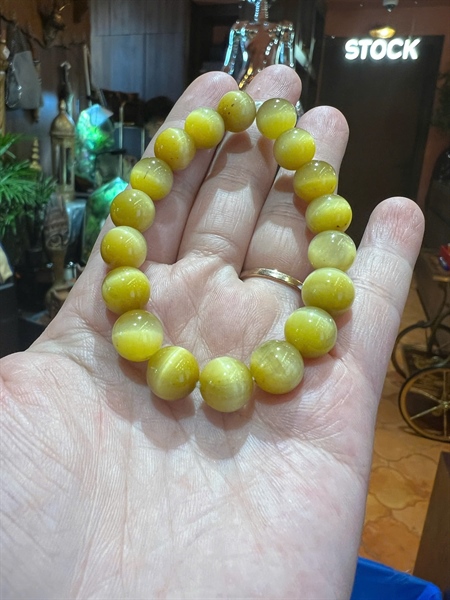 Vòng tay đá mặt trăng vân vàng +