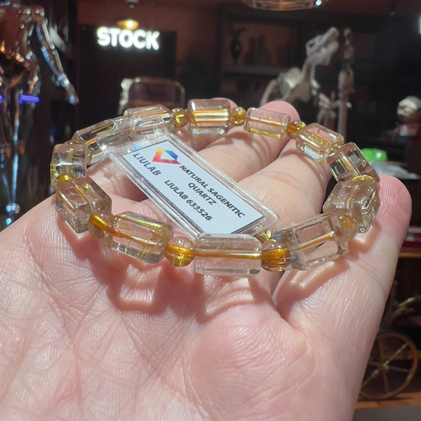 Vòng tay thạch anh vàng Vip 633526 +