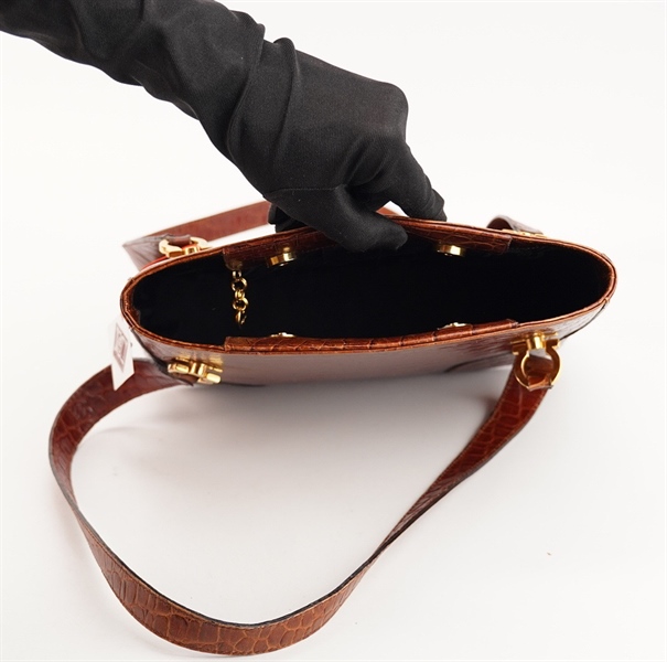 Túi Salvatore màu nâu size 25 KG+