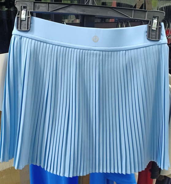 Váy Lululemon lưng thấp xếp ly nhỏ