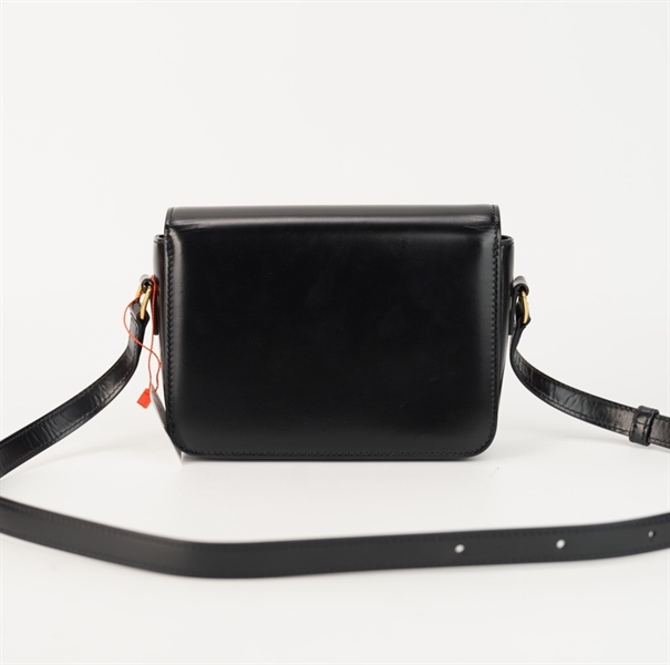 Túi Celine đen khóa vàng sz 18cm + (SGM4200)