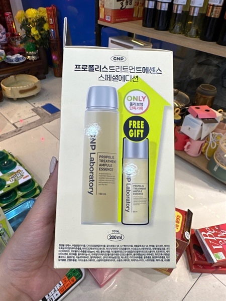 Nước hoa hồng CNP + xịt khoáng 360g