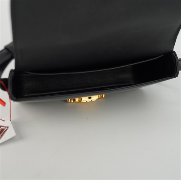 Túi Celine đen bóng chữ nhật size 20 +