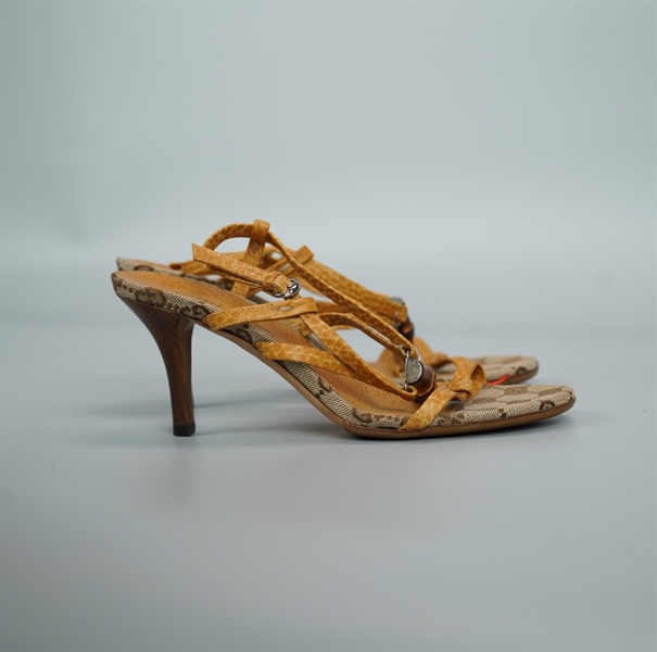 Giày GG màu nâu size 35 (BQ) KG+