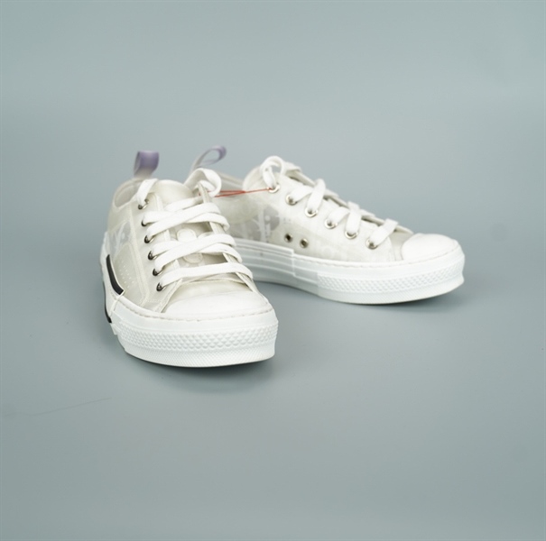 Giày Dior trắng size 37 (BQ) KG+