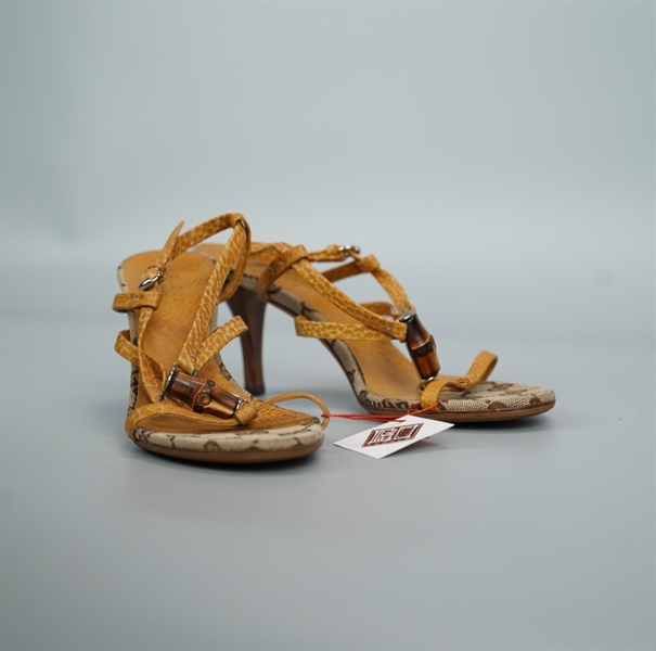 Giày GG màu nâu size 35 (BQ) KG+