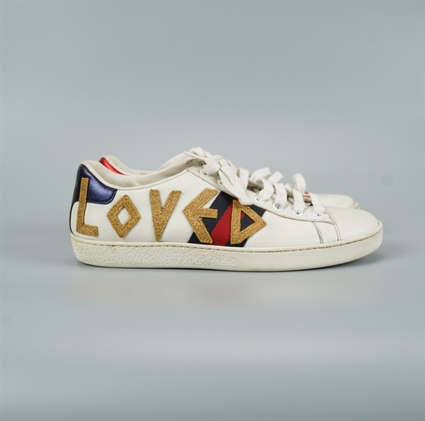 Giày GG Loved trắng size 38 (BQ) KG+