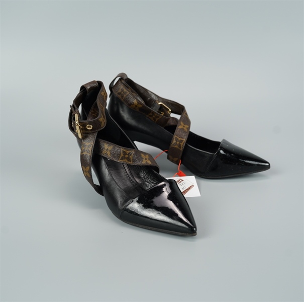 Giày LV đen hoa nâu size 34 cao 3p (BQ) KG+