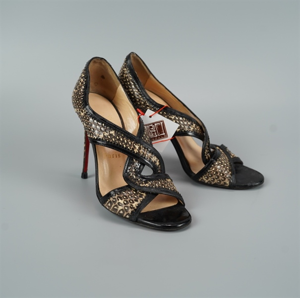 Giày Christian Louboutin da trăn đen cao 10P size 35 (BQ) KG+