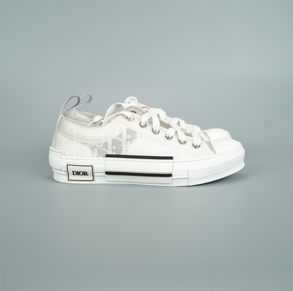 Giày Dior trắng size 37 (BQ) KG+