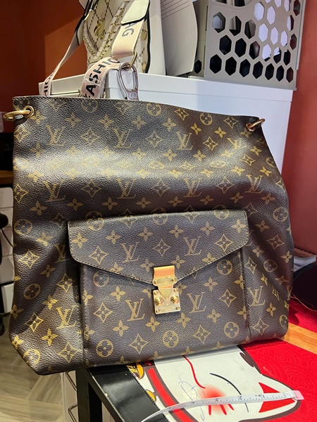 Túi LV hoa nâu có ngăn nhỏ 2 strap size 32 (BQ) KG+