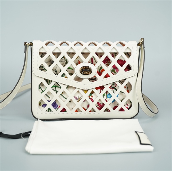 Túi GG màu trắng sữa kèm ví hoa size 26 KG+