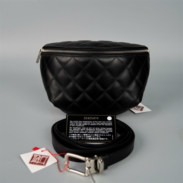 Túi Chanel Bumbag ( 31825474) màu đen sz18 +