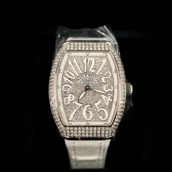 Đồng hồ Franck Muller mặt đá full kim dây trắng 2931 (HC)+