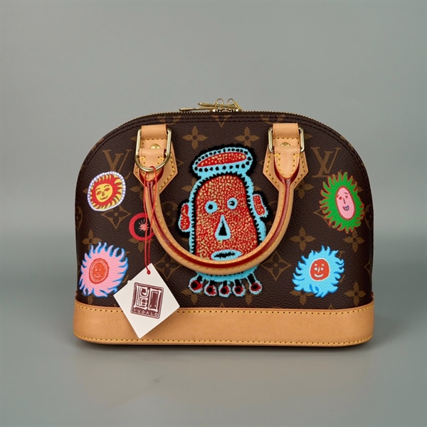 Túi LV alma thêu hình cá sz23 KG+