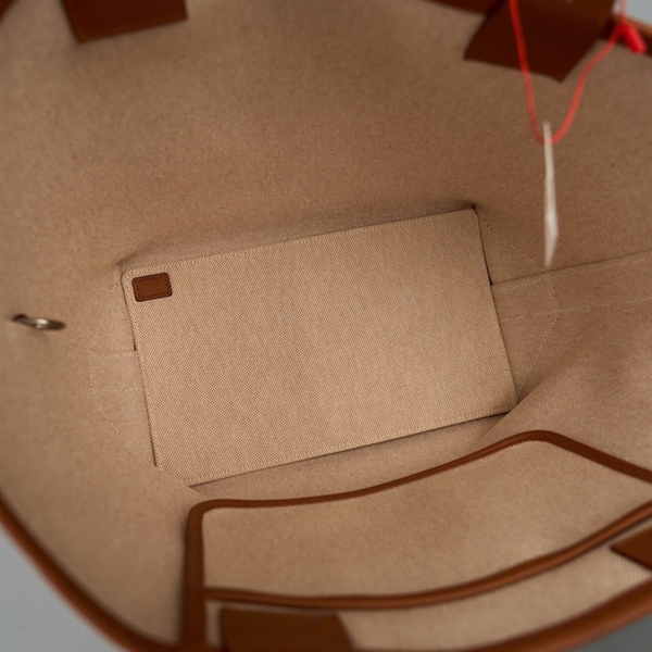 Túi Hermes Handle nude họa tiết có lót đế sz28 (HC) +