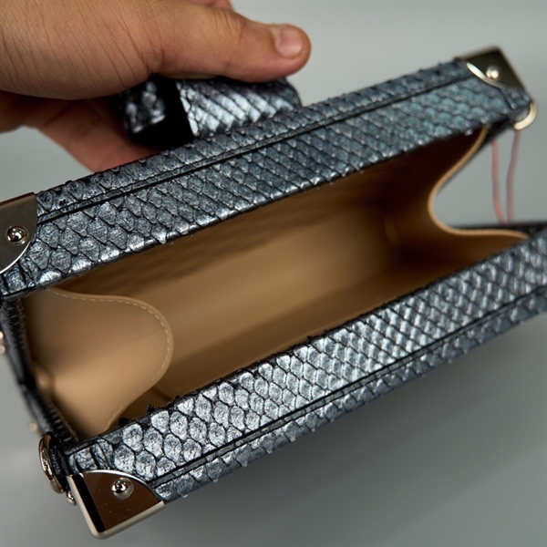 Túi LV trunk da trăn màu bạc (PL4200)sz20 KG+