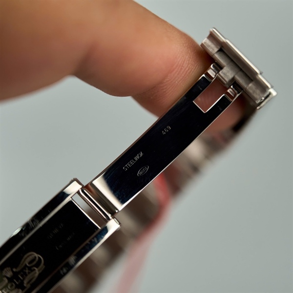 Đồng hồ Rolex mặt tròn màu xanh (56S373X0) (HC) +