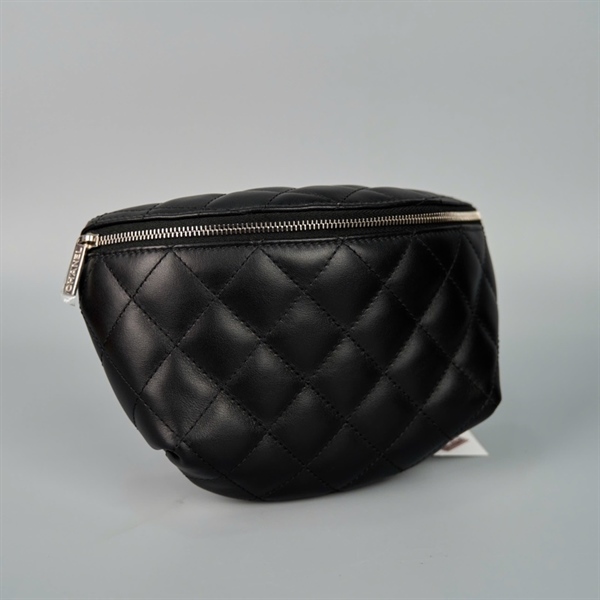 Túi Chanel Bumbag ( 31825474) màu đen sz18 +