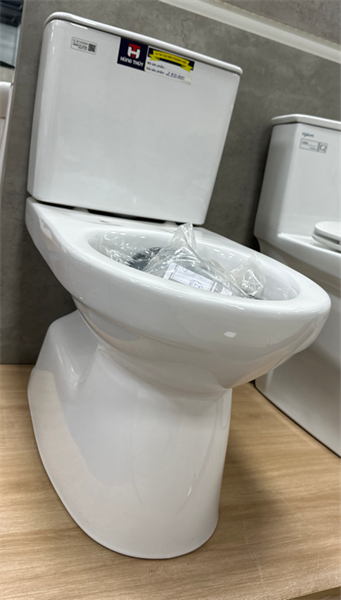 Bệt inax C-514 nắp êm màu trắng( nắp CF-600) - không kèm chậu