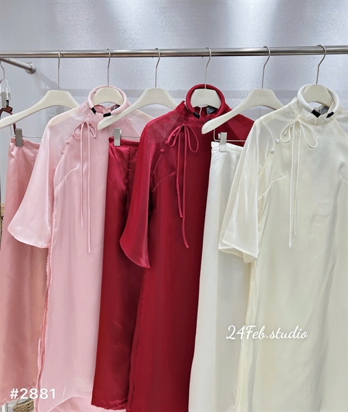Set áo dài tơ óng cúc bọc +quần lụa +bờm