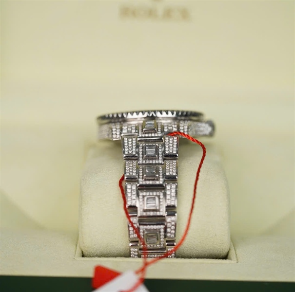 Đồng hồ Rolex bạc đính cương có thẻ kiểm định (V253112) (HC) +