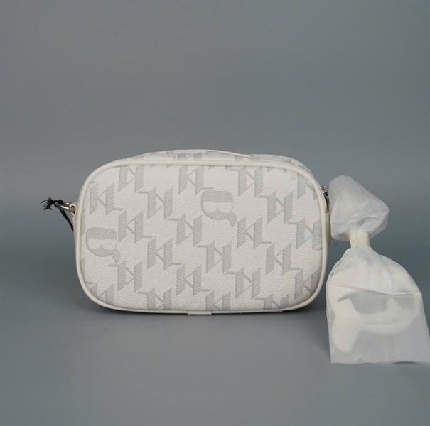 Túi Karl Lagerfeld trắng họa tiết xám sz20 (PN) +