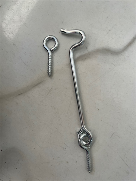 Móc cửa khoen mập 1T4