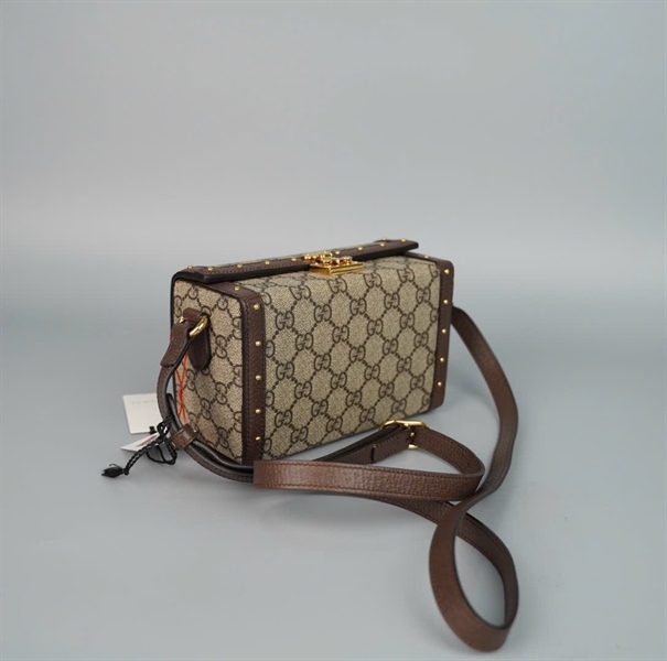 Túi GG padlock màu xám viền nâu (678460203887) sz 18 (PN) +