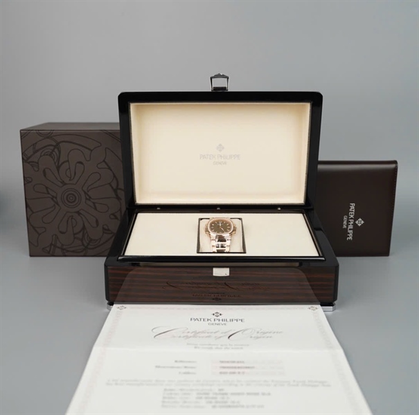 Đồng hồ Patek Philippe vàng nguyên khối đính đá (HC) +