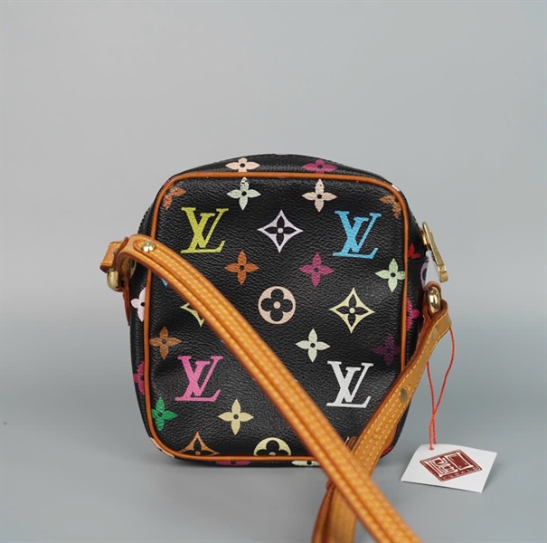 Túi LV đeo chéo hoa màu nền đen sz13 +