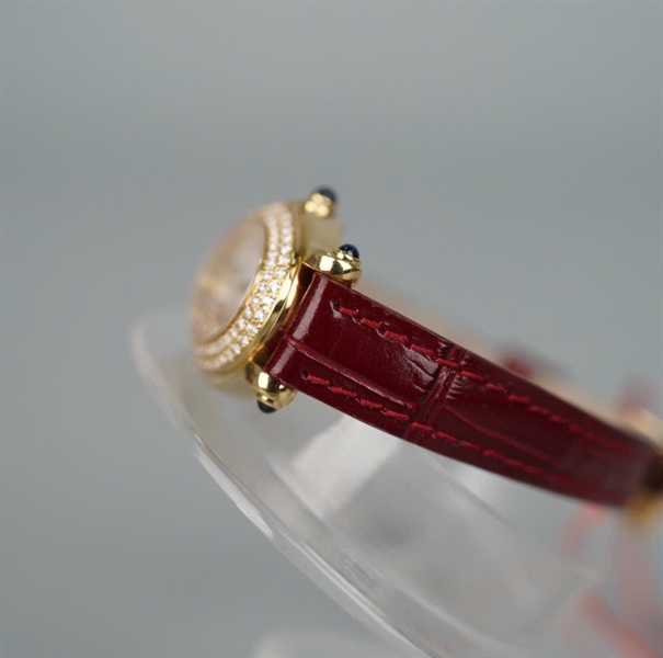 Đồng hồ Chopard mặt oval quai nâu đỏ (1357937) (HC) +