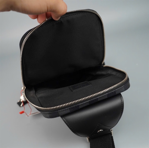 Túi LV đeo chéo ô vuông đen(MB4290) sz18 (BQ) KG+