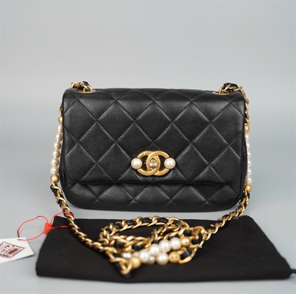 Túi Chanel Woc đen đính ngọc trai (EKHK2CGE) sz20 (BQ) KG+