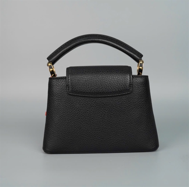 Túi LV capu đen có lót form sz19 +