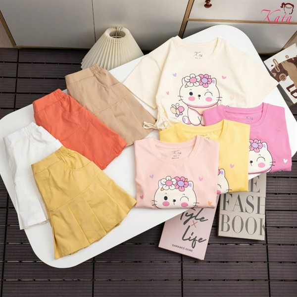 BV KAKI XẾP LY MÈO 2 HOA BƯỚM SIZE 4-14,R6