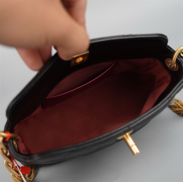 Túi Chanel đen (U02NHXK1) sz20 (HC) +