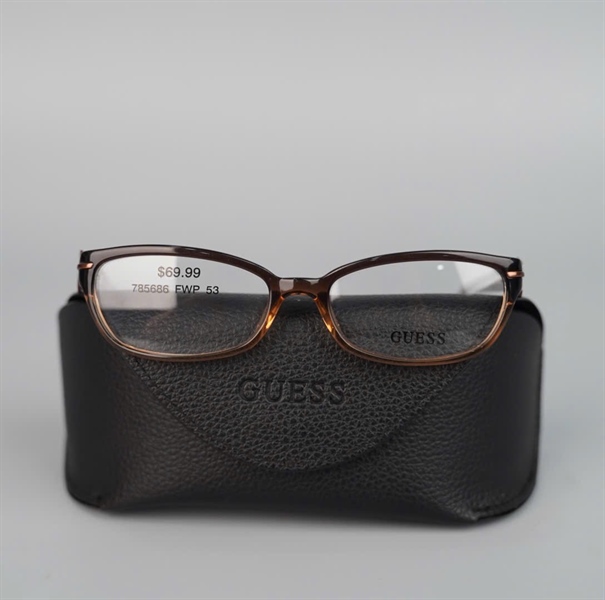 Mắt kính Guess màu trà (GU2304) KG +