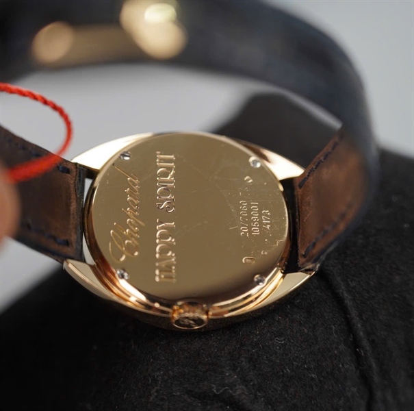 Đồng hồ Chopard mặt tròn dây đen (1059001) sz32 (HC) +