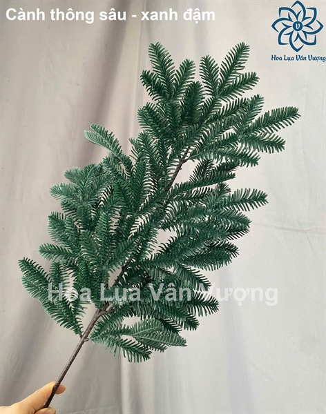 Cành thông sâu - Lá cành ngắn - Hoa Lụa Vân Vượng